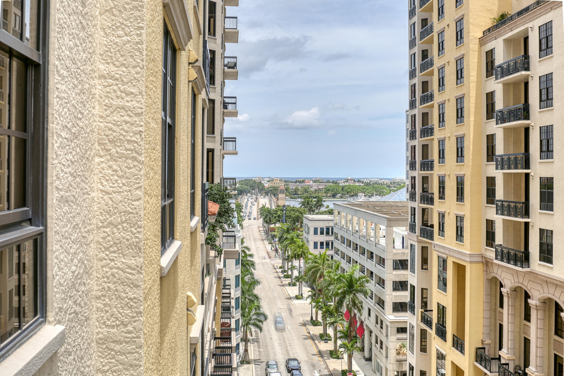 Two City Plaza Unit 603 photo 18