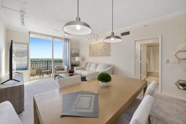 The Tower Condominium at Cityplace Unit 1107 photo 3