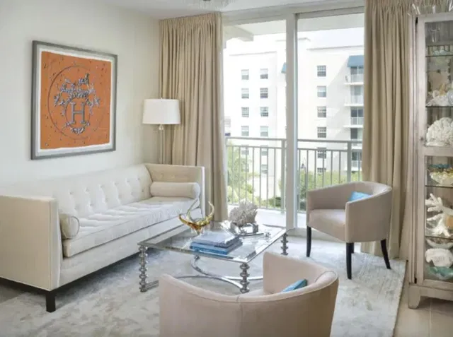 610 Clematis Unit 631 photo 2