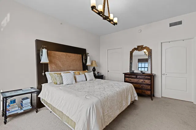 One City Plaza Unit 1402 photo 13