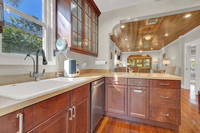 Grandview Heights Residence photo 17