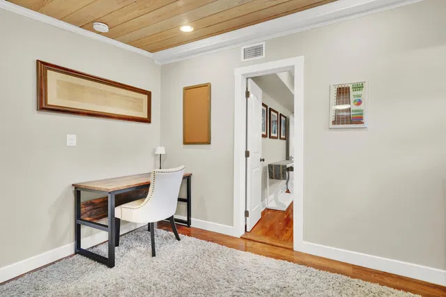 Grandview Heights Residence photo 26