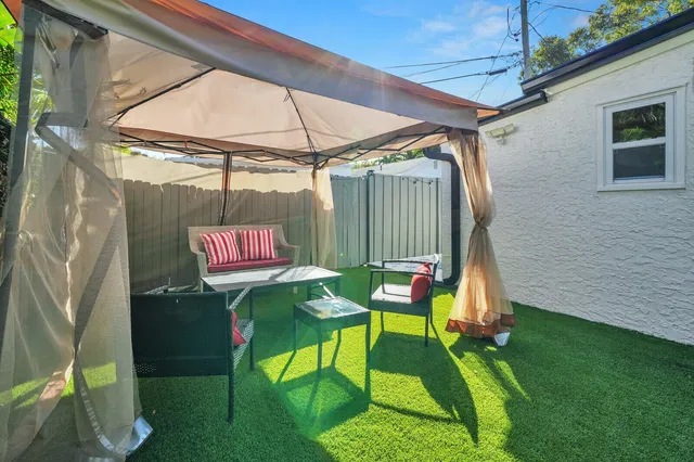 Grandview Heights Residence photo 39