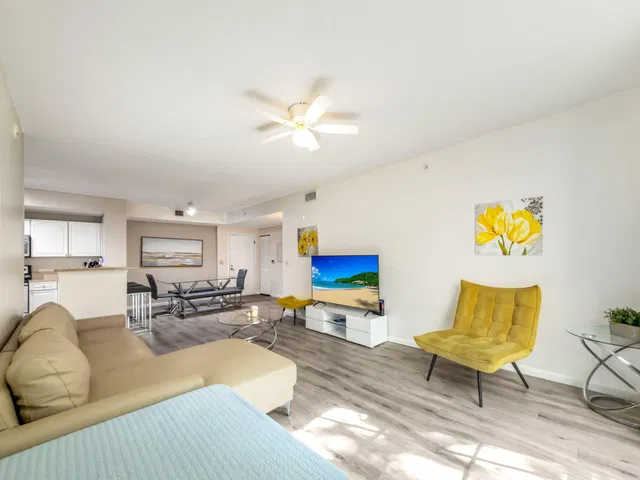 Courtyards in Cityplace Unit 218 photo 4