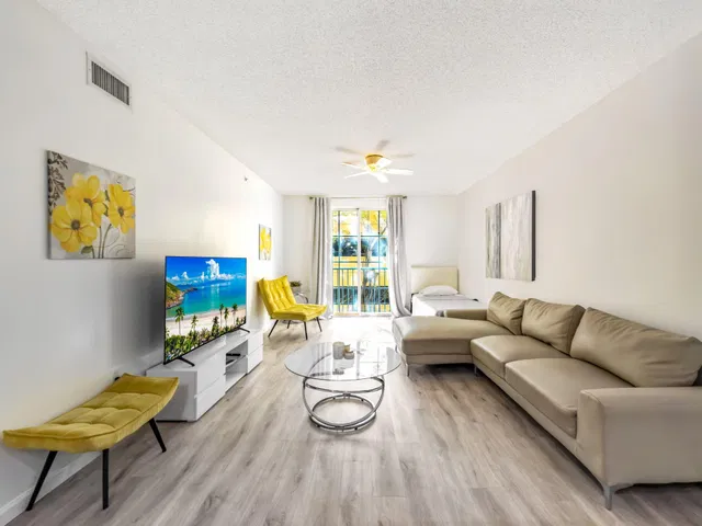 Courtyards in Cityplace Unit 218 photo 6