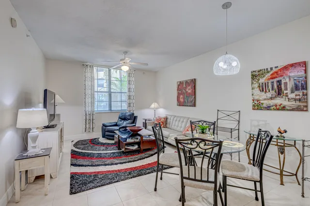 Courtyards in Cityplace Unit 112 photo 6