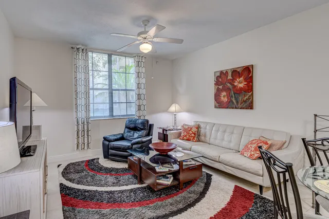 Courtyards in Cityplace Unit 112 photo 8