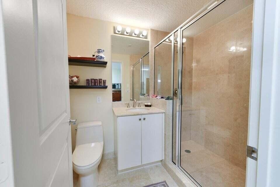 Two City Plaza Unit 117 photo 26