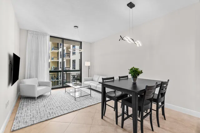 Two City Plaza Unit 1209 photo 3