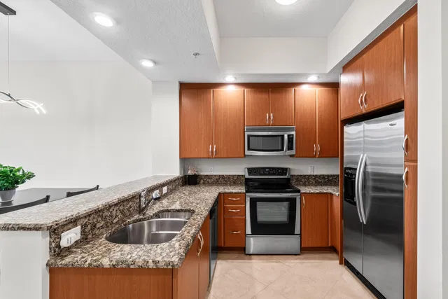 Two City Plaza Unit 1209 photo 6