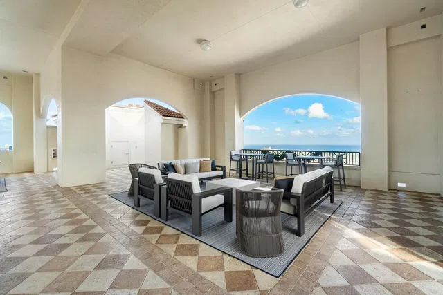 Two City Plaza Unit 1209 photo 27