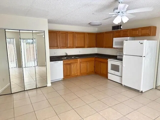 Unit N105 photo 5