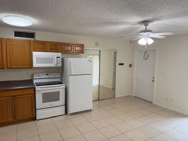 Unit N105 photo 13