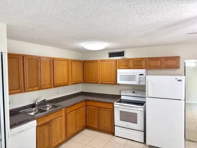 Unit N105 photo 19
