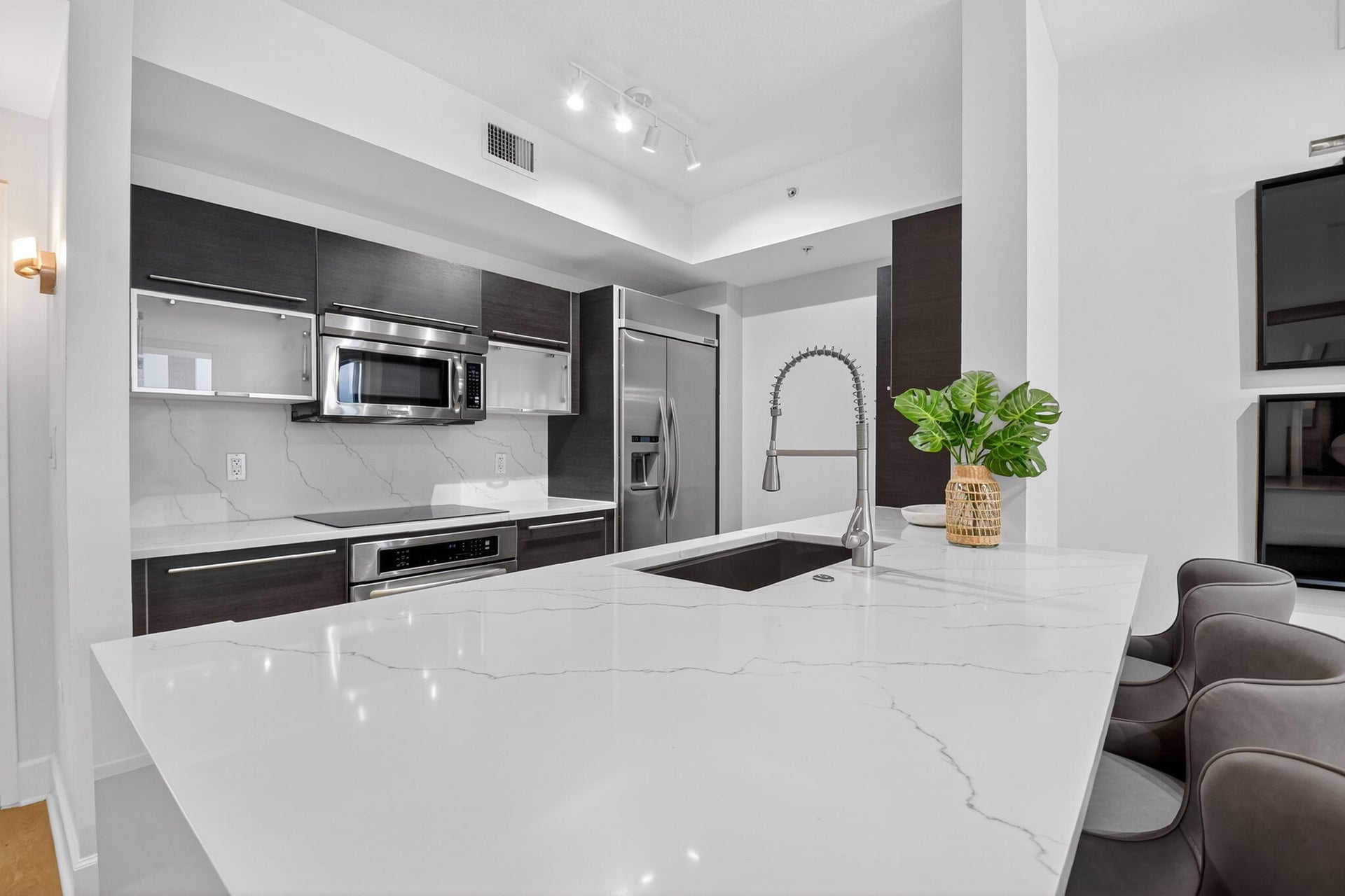 CityPlace South Tower Unit 720 photo 11
