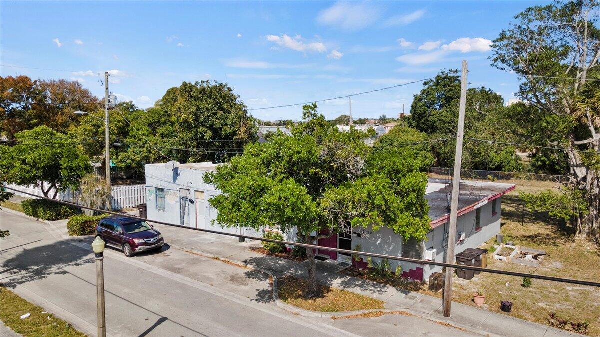 West Palm Beach Residence photo 5