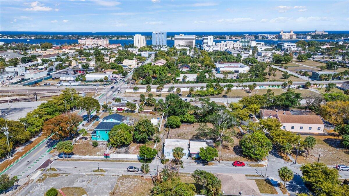 West Palm Beach Residence photo 11