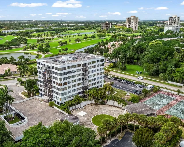 Presidential Towers Unit 806 photo 22