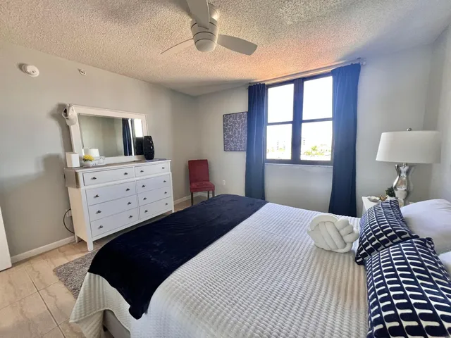 The Tower Condominium at Cityplace Unit 706 photo 26
