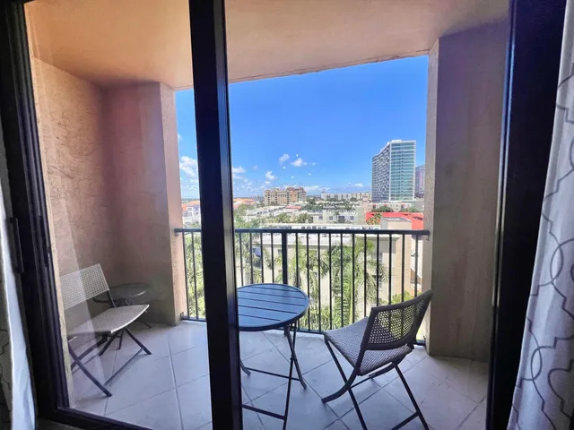 The Tower Condominium at Cityplace Unit 706 photo 33