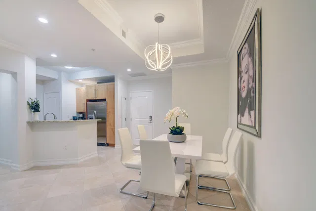 Two City Plaza Unit 1506 photo 2