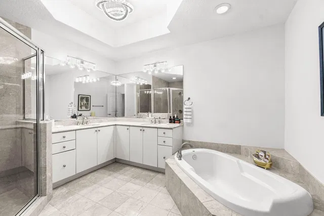 Two City Plaza Unit 807 photo 14
