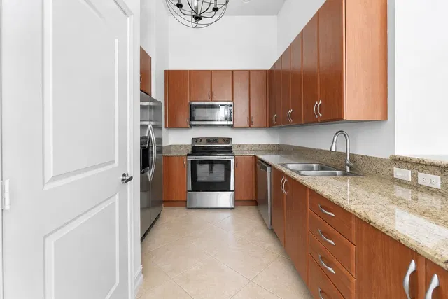 Two City Plaza Unit 302 photo 9