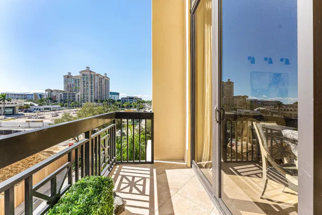 Two City Plaza Unit 302 photo 15