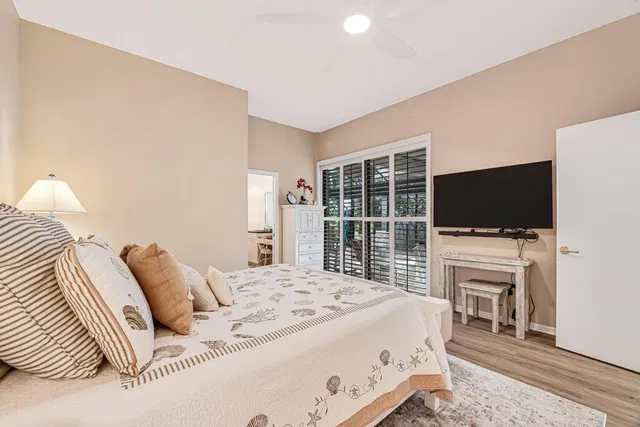 Residence photo 17