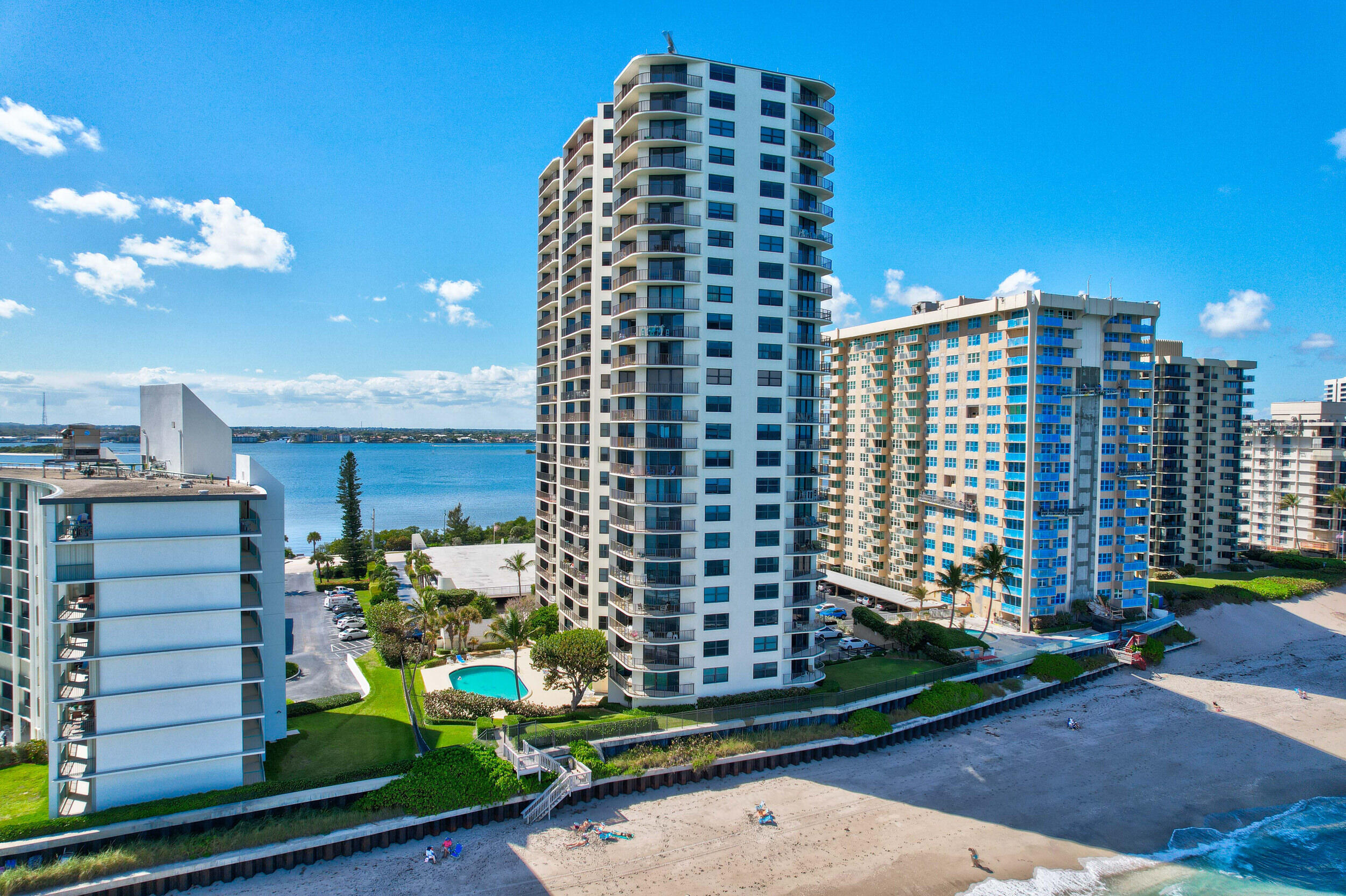 Singer Island Unit 2404 photo 34