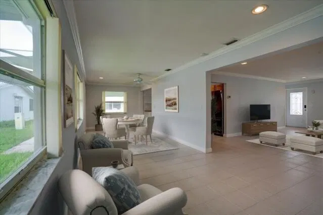 Residence photo 14