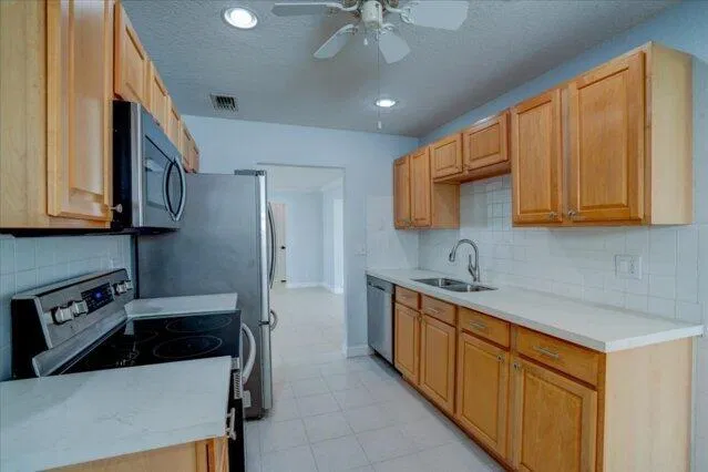 Residence photo 18