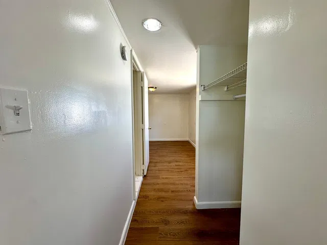 Unit 2 photo 6