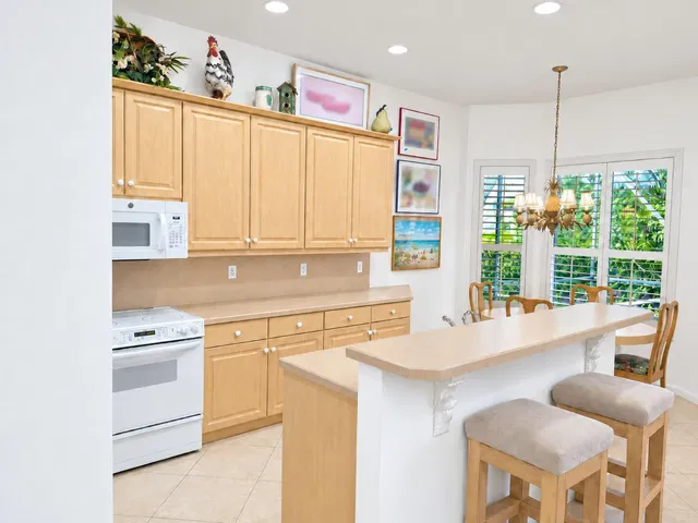 Residence photo 11