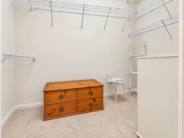 Residence photo 17