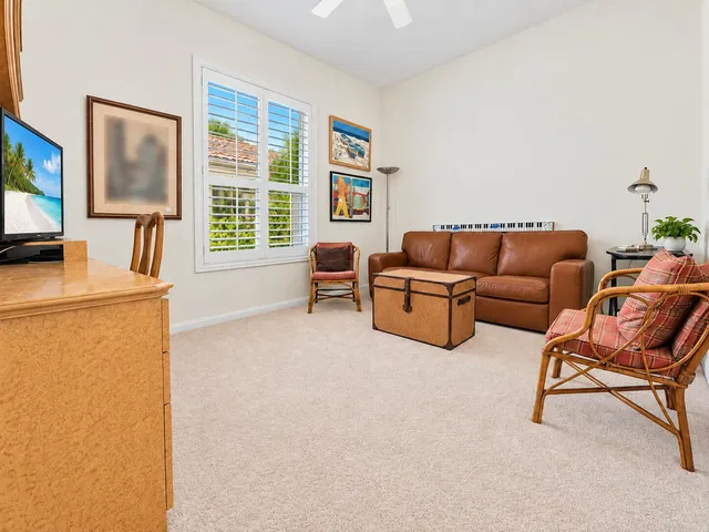Residence photo 22