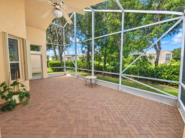 Residence photo 27