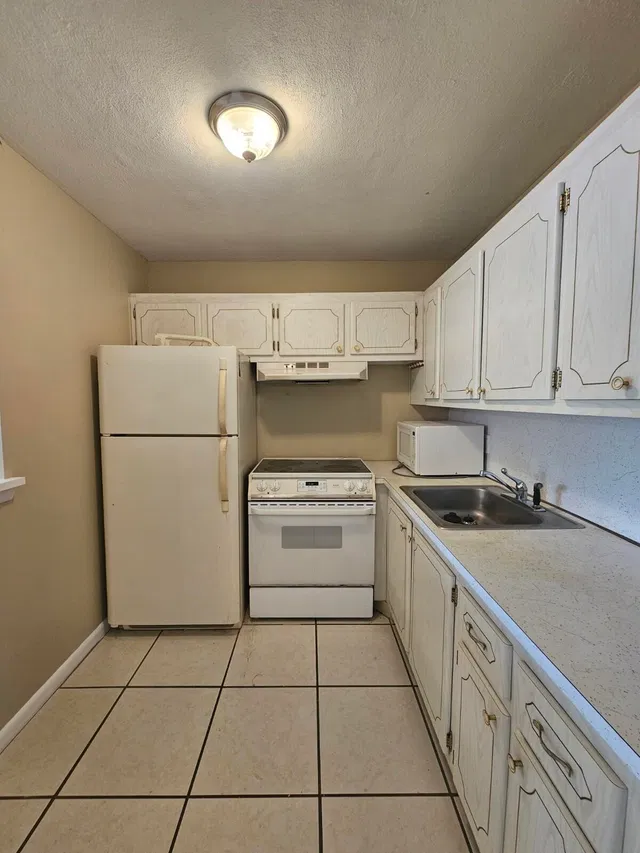 Residence photo 5