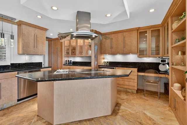 North Palm Beach Country Club Residence photo 18