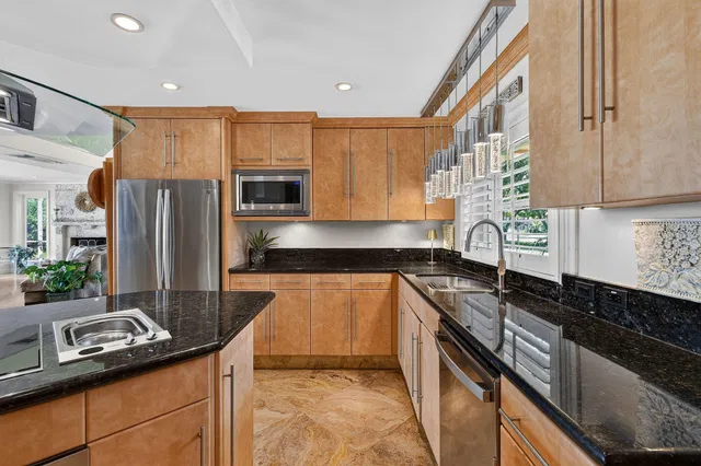 North Palm Beach Country Club Residence photo 36