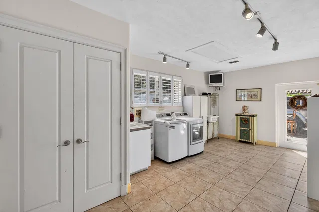 North Palm Beach Country Club Residence photo 47