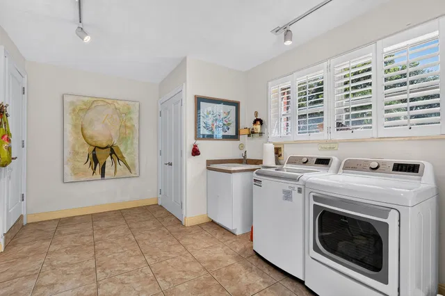 North Palm Beach Country Club Residence photo 58