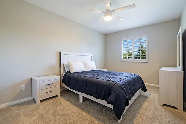 Residence photo 20
