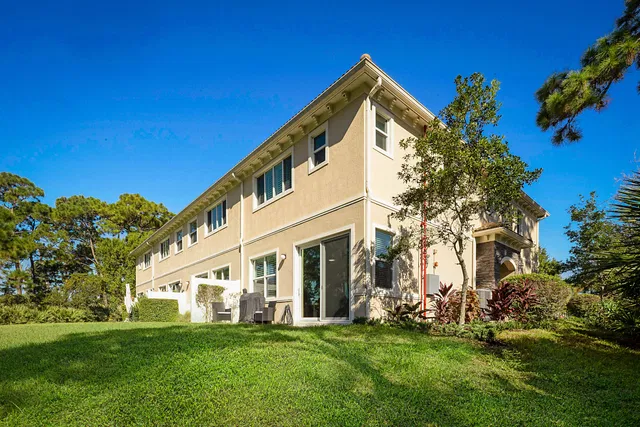 Residence photo 28