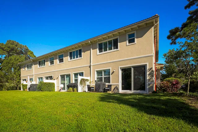 Residence photo 29