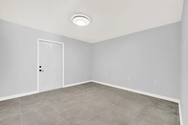 Residence photo 14