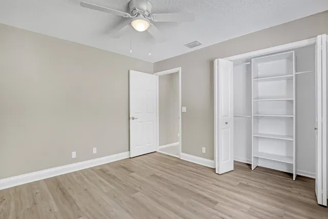 Residence photo 43