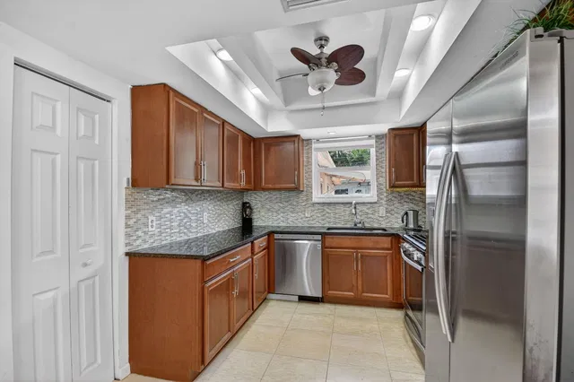 Prospect Park & Southland Park Residence photo 11