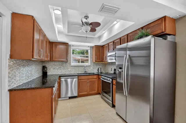 Prospect Park & Southland Park Residence photo 12