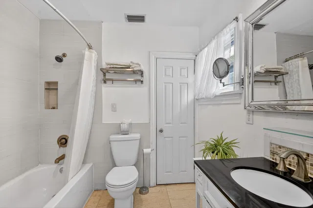 Prospect Park & Southland Park Residence photo 39